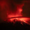 Снимка на седмицата: Изригването на вулкана Попокатепетъл в Мексико